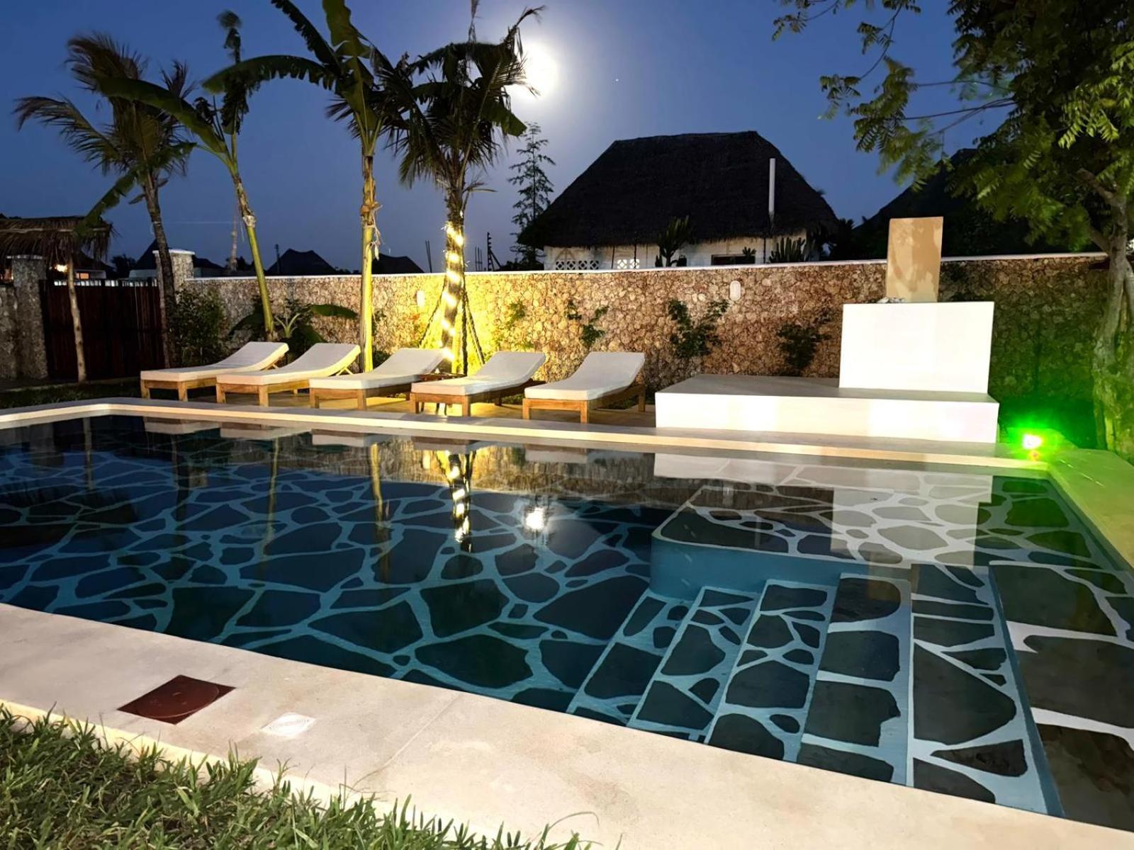 Tatu Inn Boutique Hotel Watamu Kültér fotó
